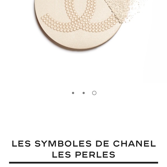 Les Symboles De Chanel Les Perles Oversized Illuminating Powder Pearly White LE - Picture 4 of 15